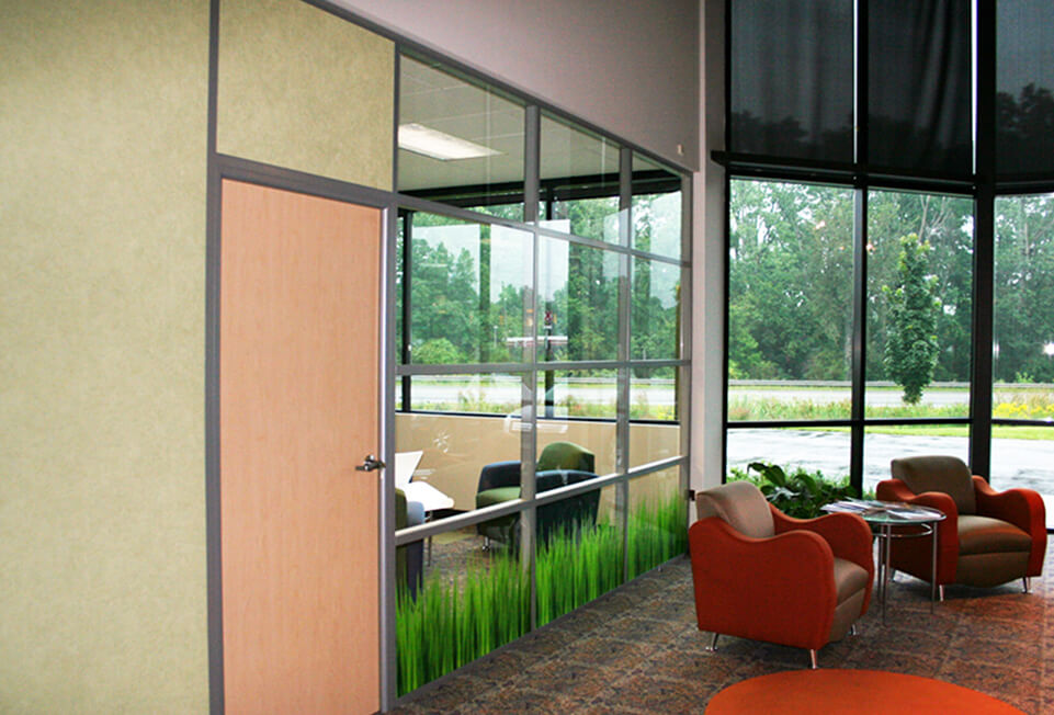 NXTWALL Flex Series Glass Front With Custom Decorative Glass Panels Glass Office